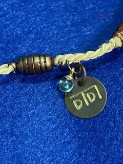 龍体文字を取り入れた作品製作の特徴|ひかりの手仕事の世界